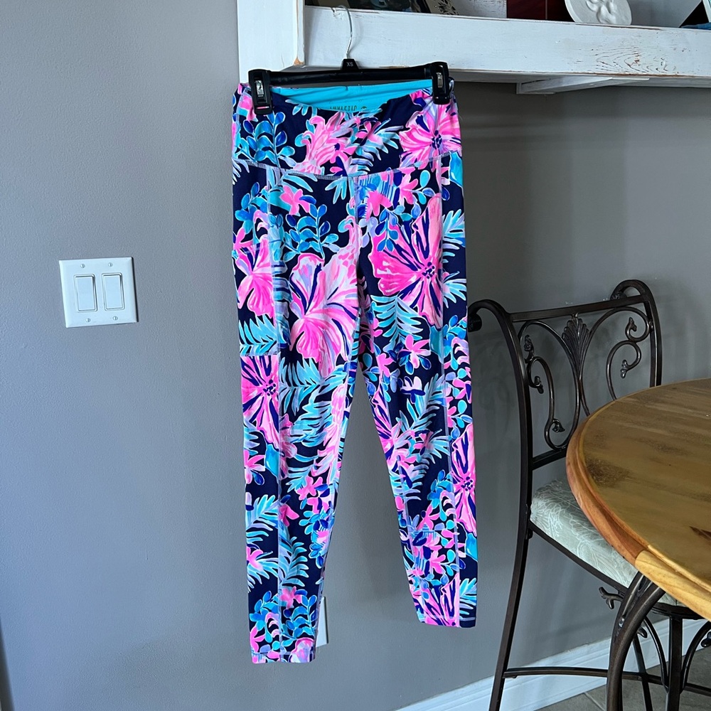 Lilly Pulitzer luxletic leggings M